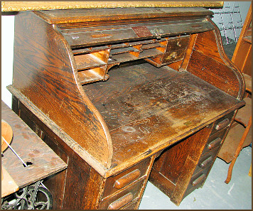 Hugh Hunter's
desk