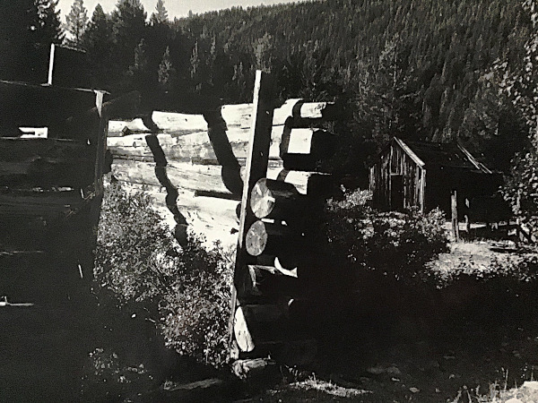 Door to Cooks Second
Store.